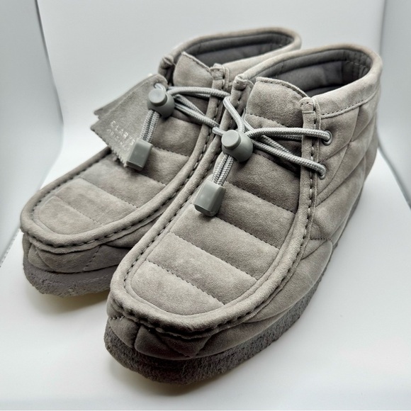 NWT Clarks Gray Quilted Suede Wallabee Boots - Picture 4 of 9